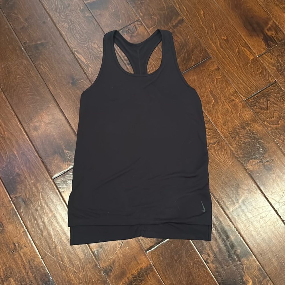 Nike Tank Top - size Small